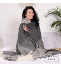 Coperta in lana merino a scacchi sfumati LoveYouHome (140x200 cm / Antracite - Grigio - Bianco)